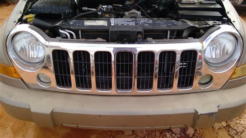 Grille Chrome Fits 05-07 Jeep Liberty OEM