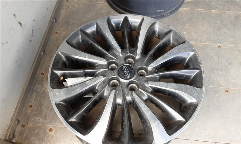 Wheel 18x8 Aluminum 16 Spoke Fits 19-21 NAUTILUS 456349