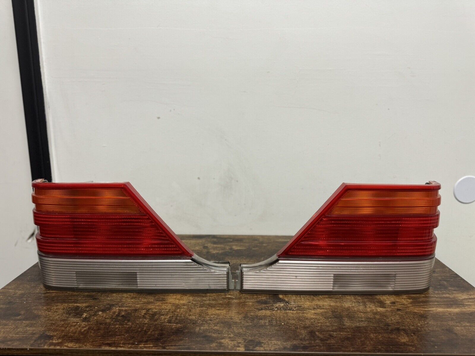 97 98 99 MERCEDES  S430 S500 S600 TAIL LIGHT LEFT AND RIGHT  SIDE USED OEM