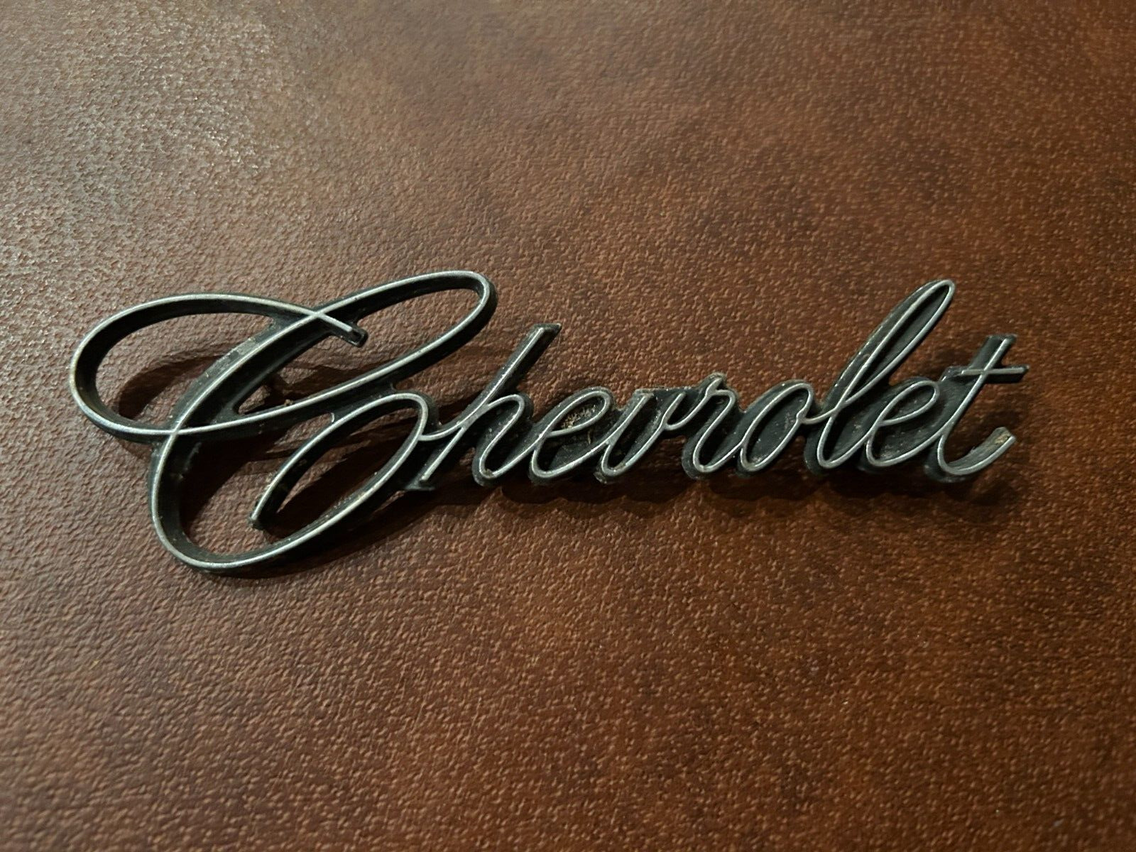 Chevrolet Script Emblem/Name Badge 1969-76 Logo OEM Original Vintage