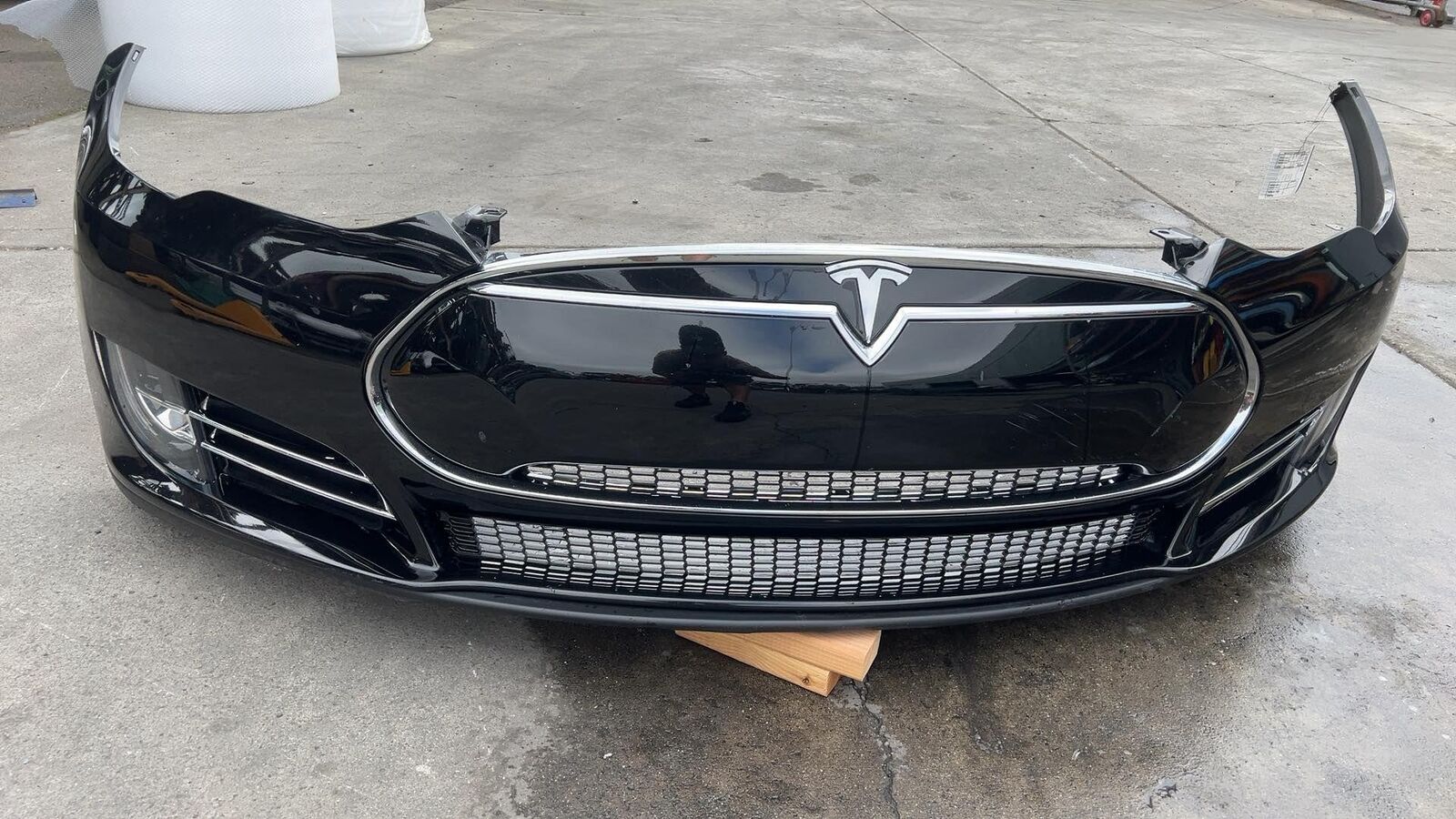 2012-2015 Tesla Model S Front Bumper Fascia Cover w/ Grille Assembly Black PBSB