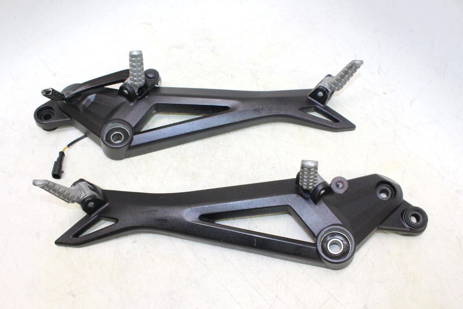 2013 Ducati Monster 796 Right Left Rearsets Rear Set Driver Foot Pegs 