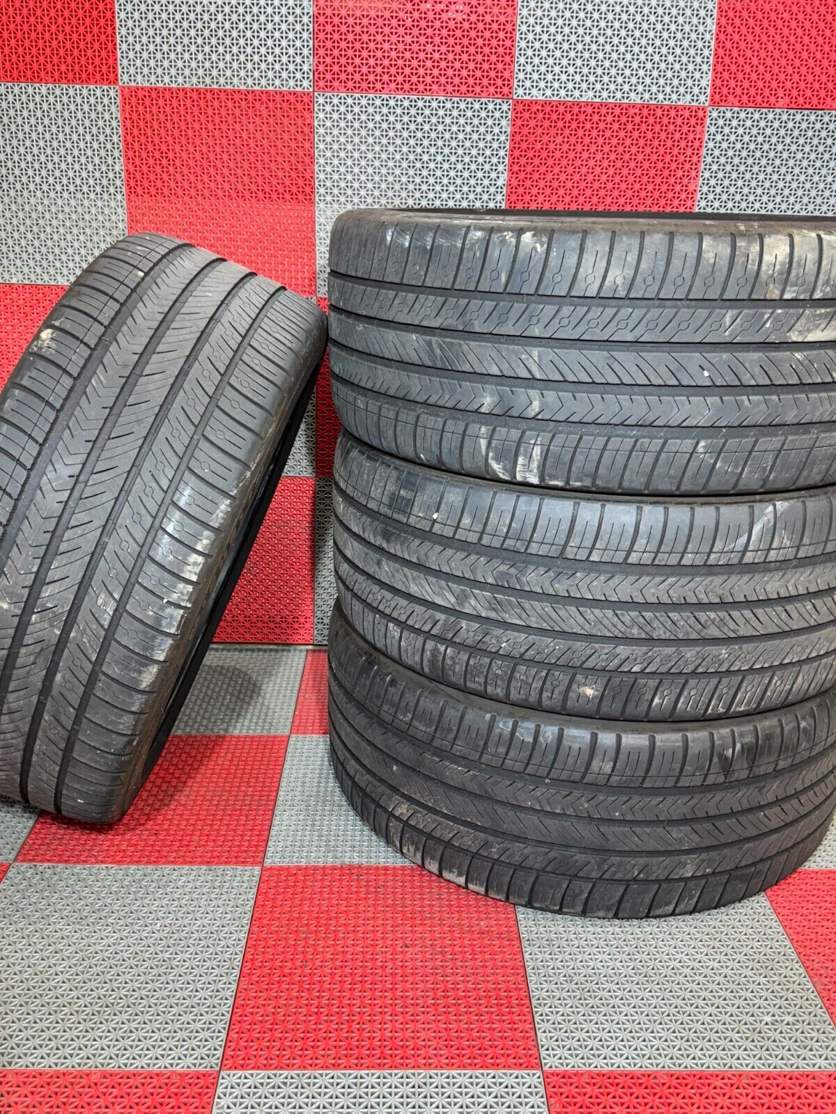 4x 255/40 R21 Michelin Pilot Sport All Season 4 Tires 7/32 Tread 255/40/21
