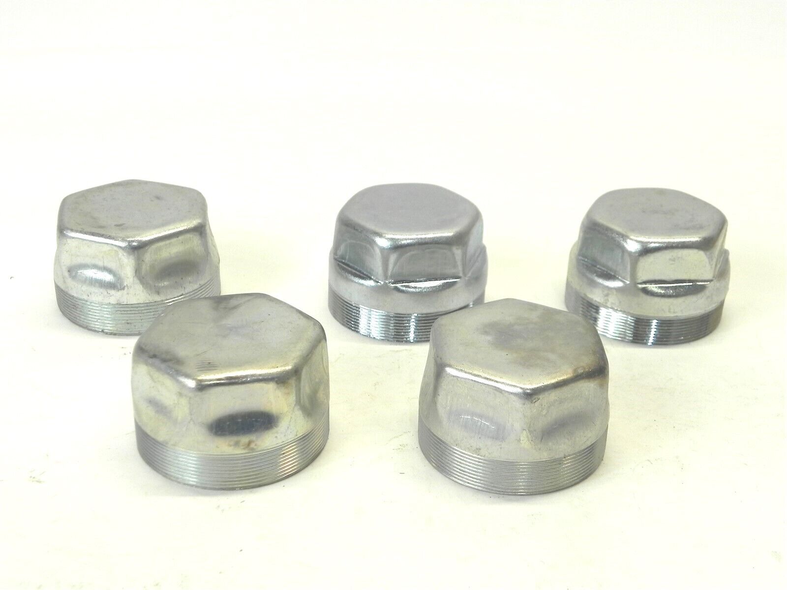 VINTAGE 1928-1948 FORD FRONT HUB DUST CAPS SET OF 5 FORD #68-1139 NORS 