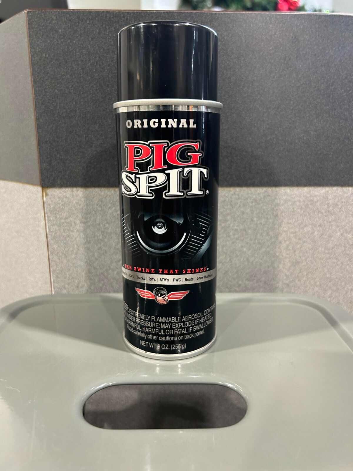 Pig Spit Original Spray Cleaner, Polish & Detailer-9oz can -LOWER 48 STATES ONLY