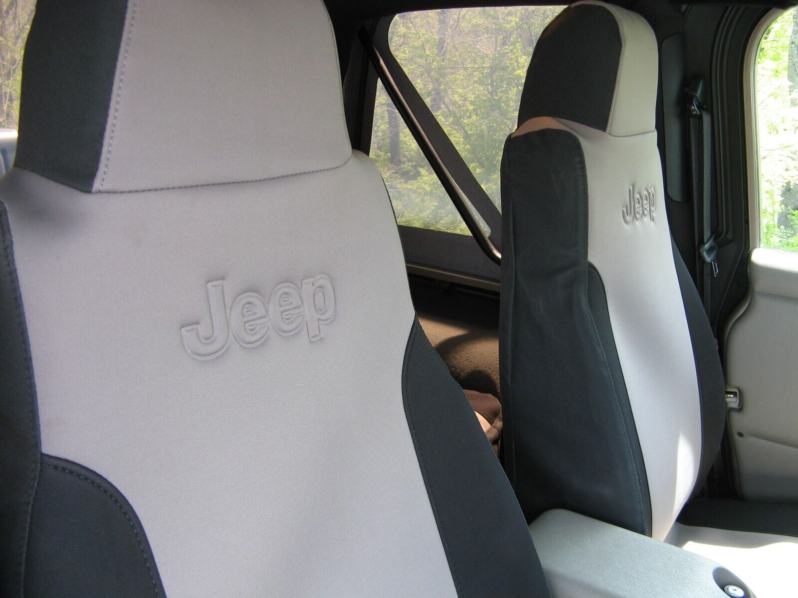 RARE NOS 1997 - 2002 Jeep Wrangler OEM Neoprene Front Seat Cover Set  Mopar NEW