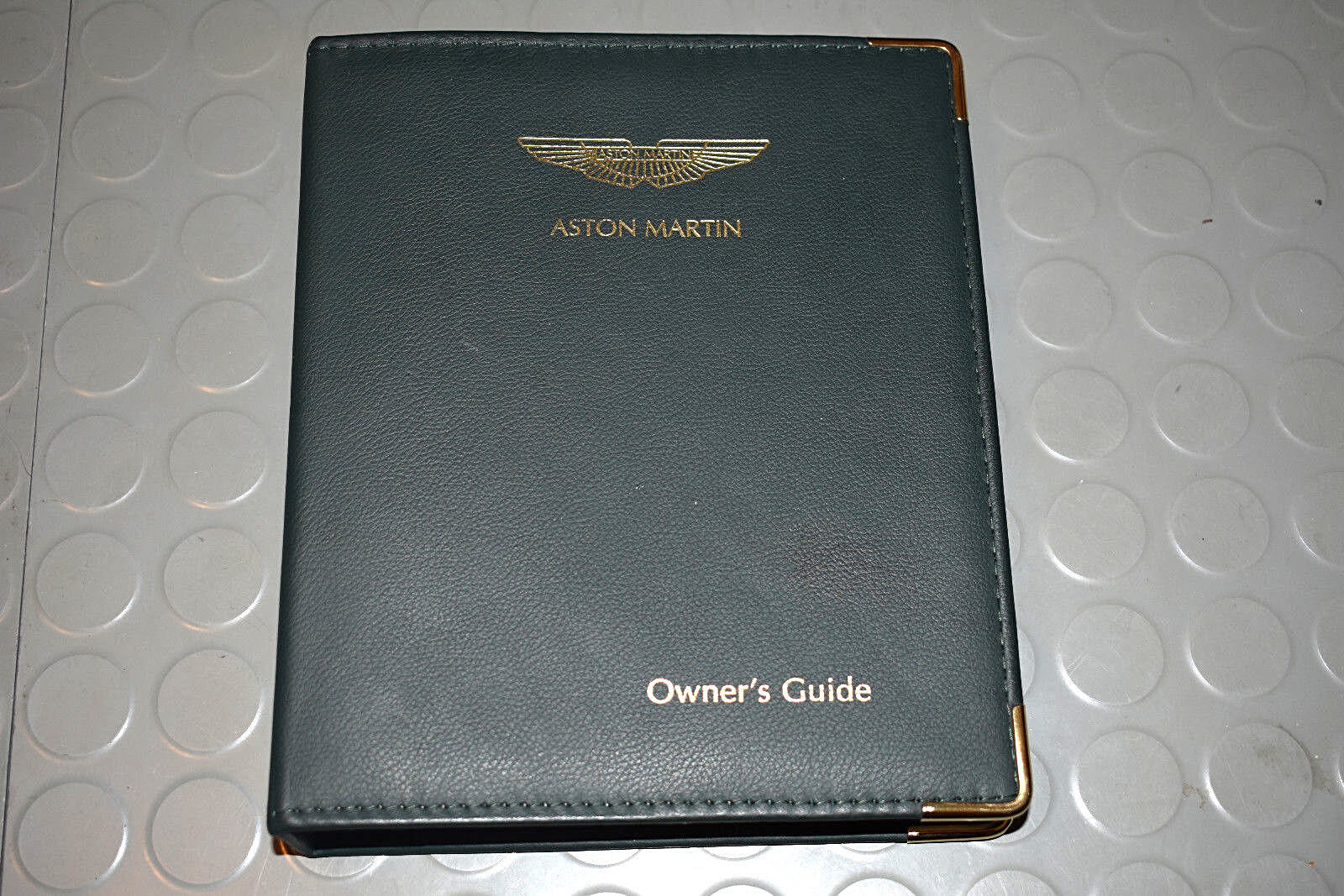 2001 ASTON MARTIN DB7 Vantage Owners Manual