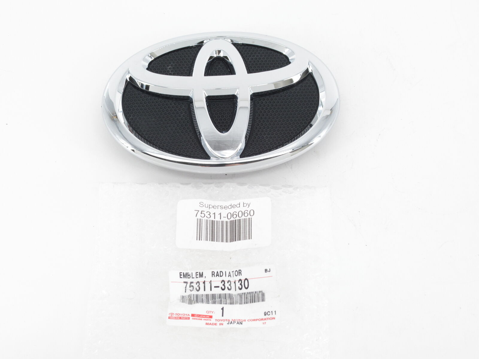 Genuine OEM Toyota 75311-06060 Radiator Grill Emblem Badge 2007-2009 Camry