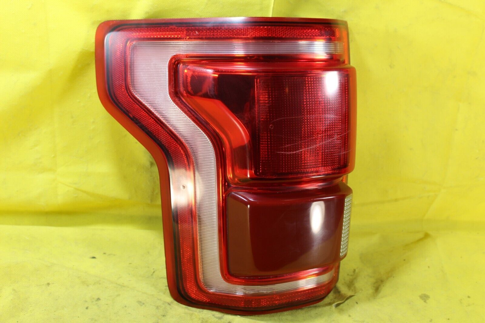 🐗  15 16 17 FORD F-150 LED BLIS LEFT LH DRIVER TAIL LIGHT OEM - Scratches