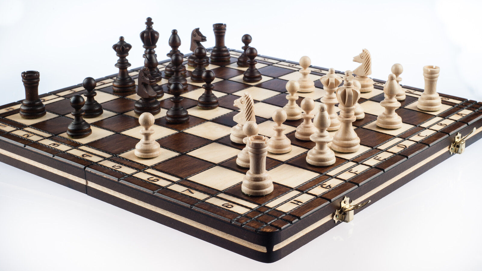 Brand New♞ Hand Crafted Wooden Chess And Draughts Set3 36cm x 36cm ♚