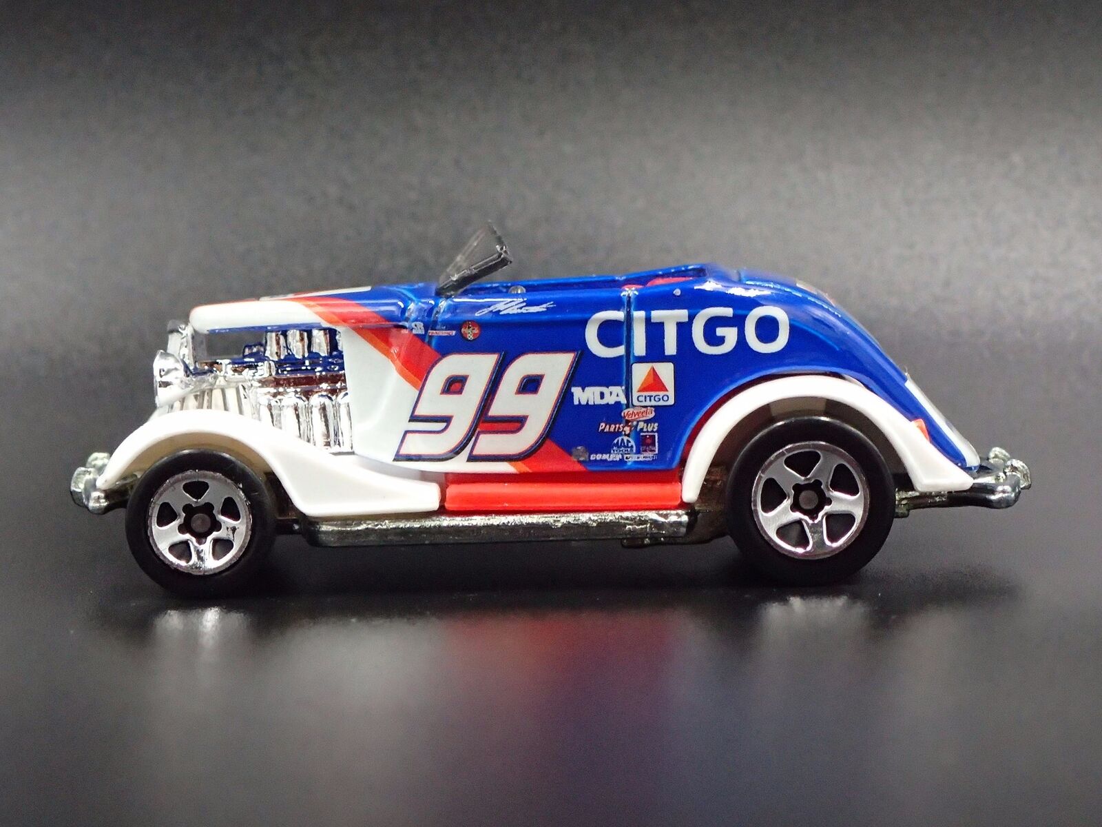 1933 33 FORD ROADSTER CONVERTIBLE HOT ROD CITGO 1:64 SCALE DIECAST relisted