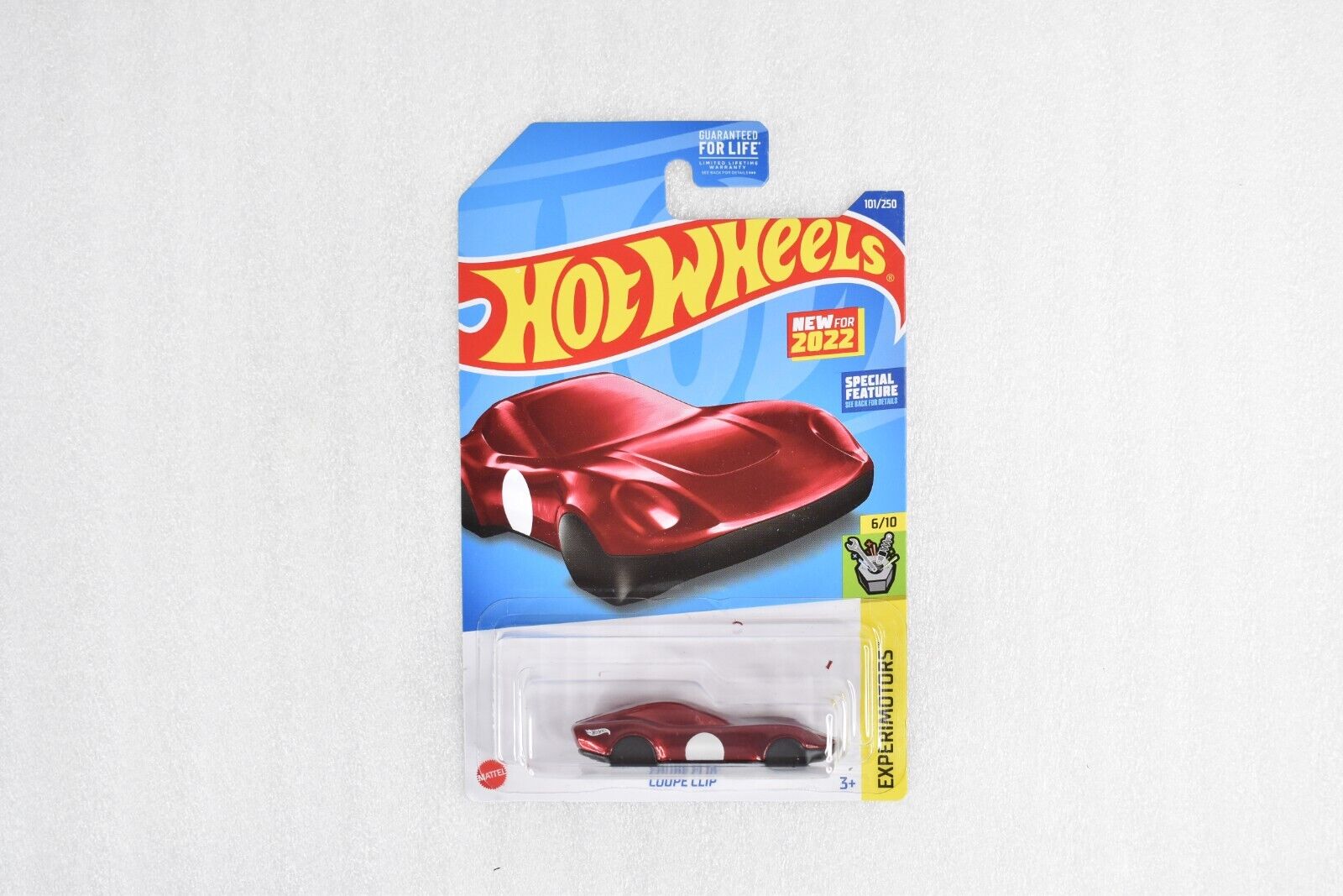Hot Wheels 2022 Coupe Clip Red-Experimotors 6/10-Key Chain-Flawless Card