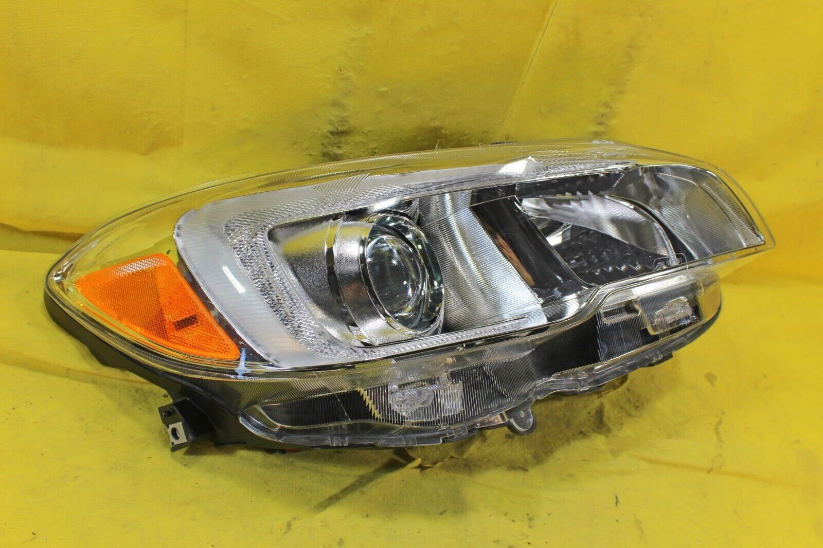 *TAB DMG* 2015 - 2021 Subaru WRX Front Left (DRIVER SIDE) Head Light