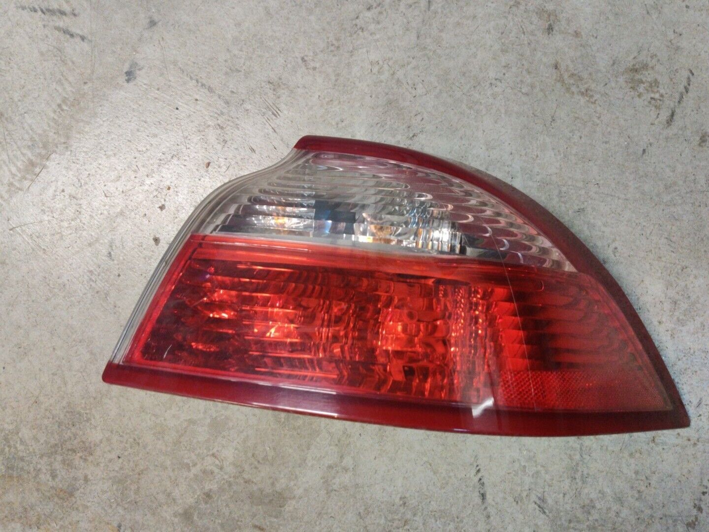 04-07 Saab 9-3 Convertible Passenger Right Side Tail Light Assembly 12830938 OEM