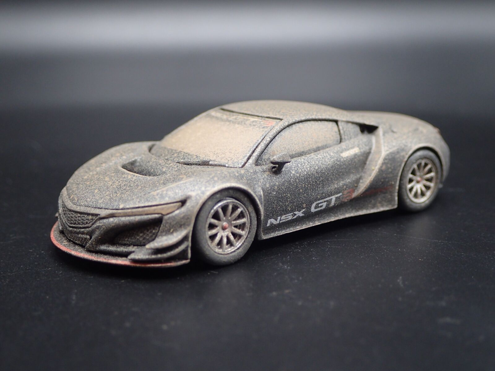 2016-2022 ACURA NSX GT3 RACE WRECKED MUDDY 1:64 SCALE DIORAMA DIECAST relisted