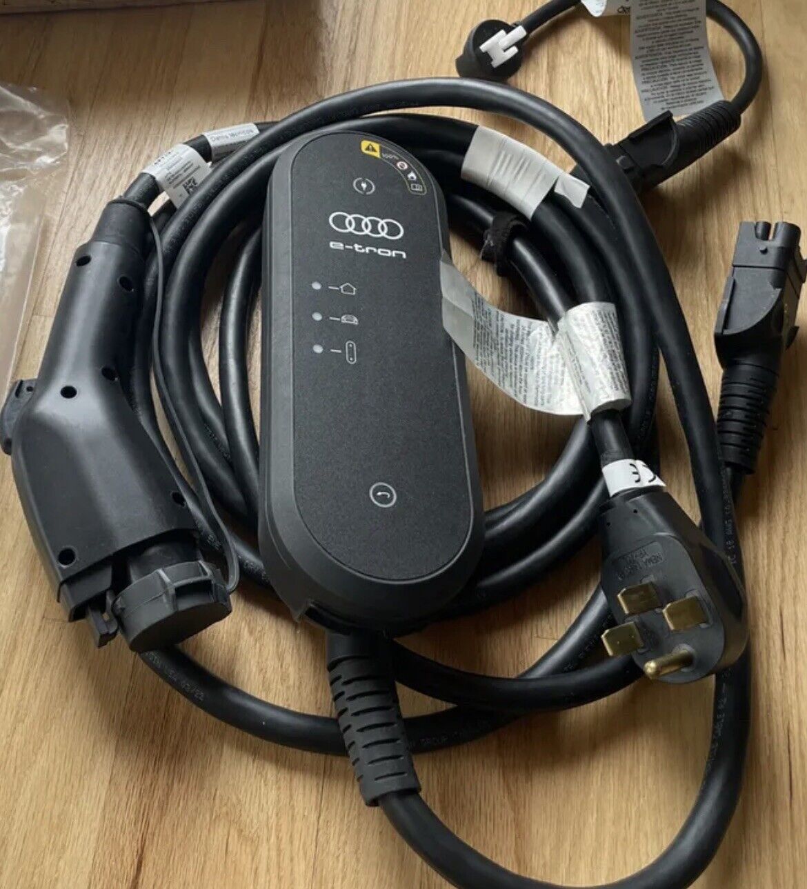 Audi E-tron Compact EV Charger - Audi (V04-017-001-DH) Charging Cable Cord OEM