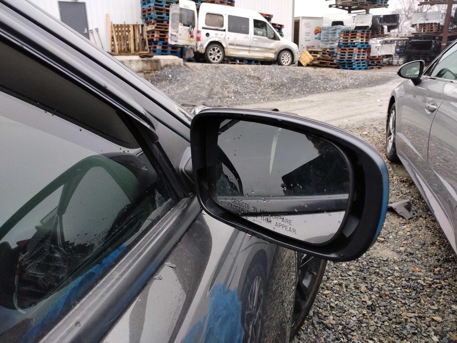 Used Right Door Mirror fits: 2014 Dodge Charger Power folding heated w/o memory
