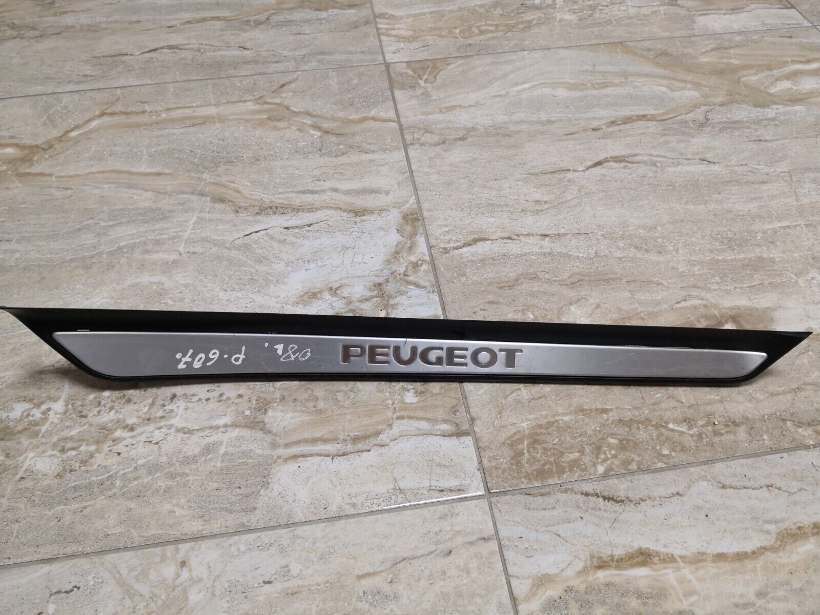 Peugeot 607 2008/threshold trim/9629149377