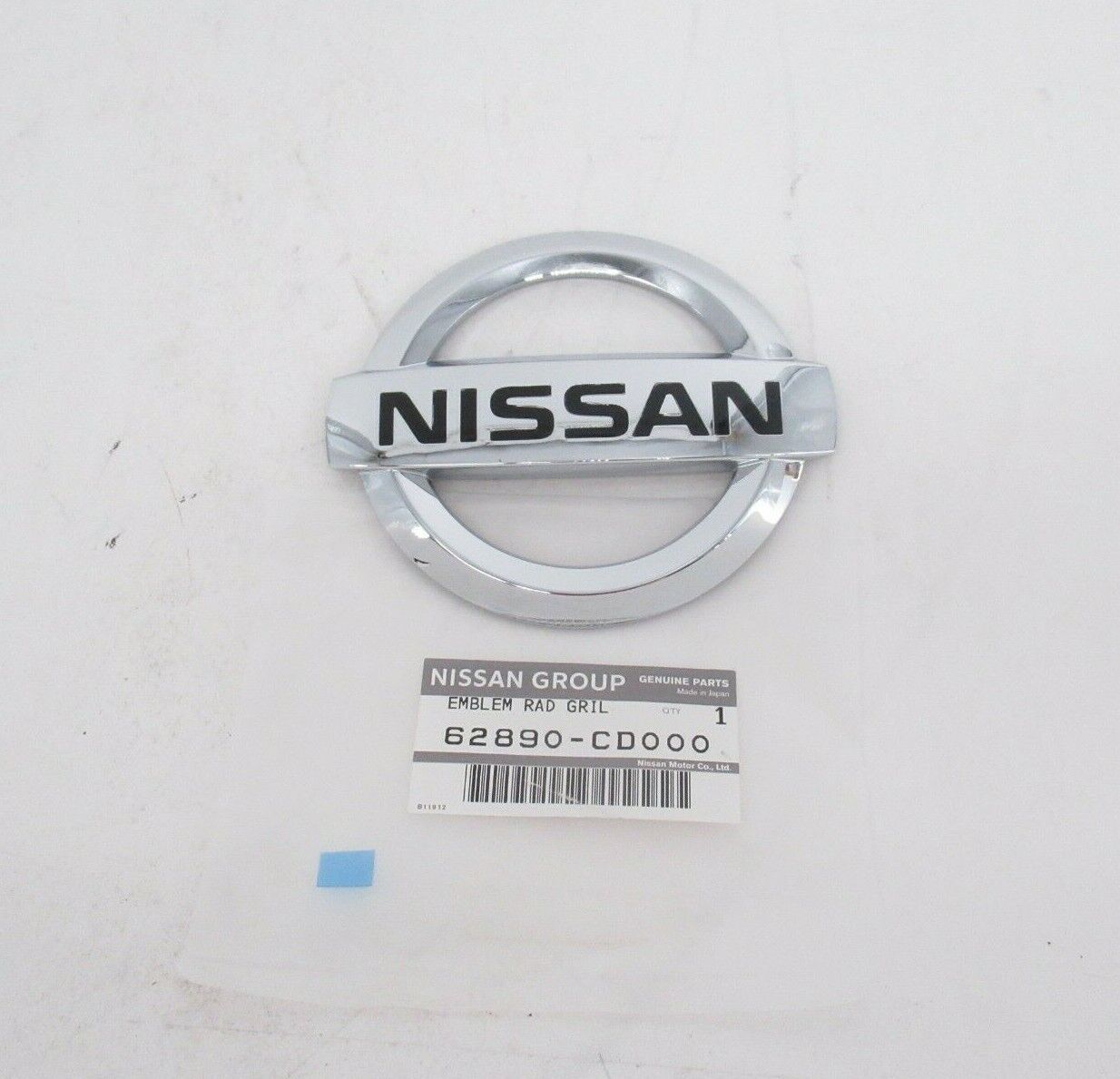 Genuine OEM Nissan 62890-CD000 Front Emblem Logo 2003-2008 350Z 2009-2016 370Z