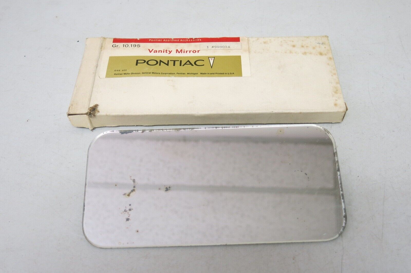 Vintage Pontiac Vanity Mirror (989014)