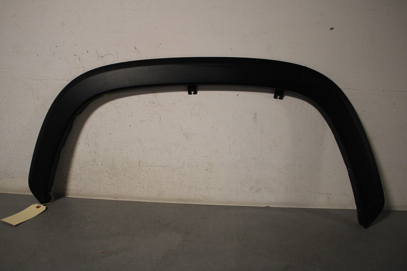 2022 2024 TOYOTA TUNDRA TRD PRO LEFT SIDE FRONT FENDER FLARE MOLDING OEM TEXTURE