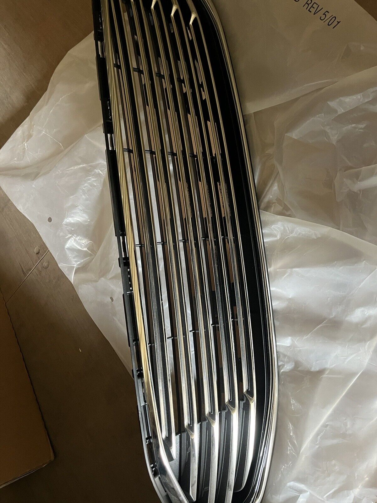 17 thru 19 Fusion OEM Ford Chrome Bright Upper Grille Grill NEW