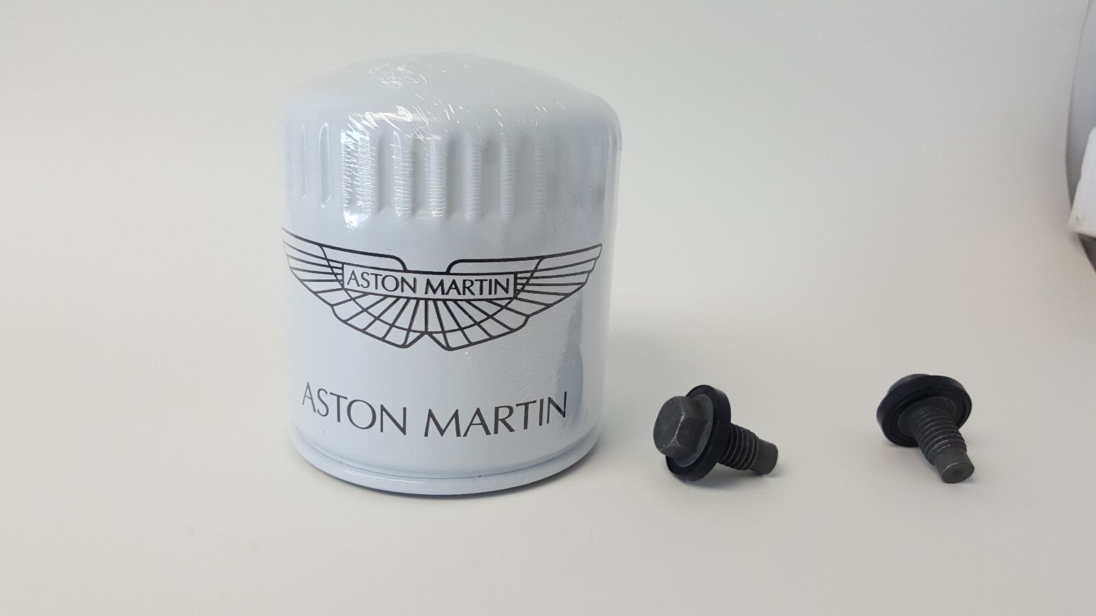 Aston Martin DB7 12 cylinder - Oil Filter Kit (Factory/OEM) 
