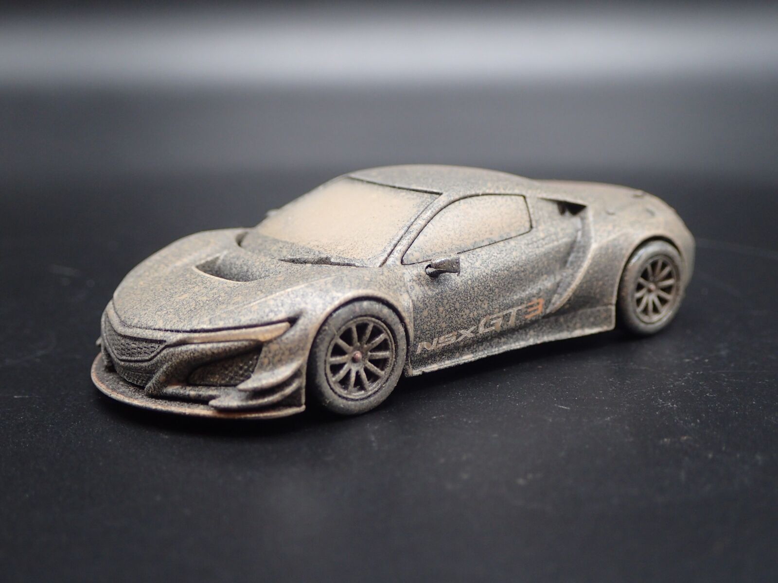 2016-2020 ACURA NSX GT3 RACE WRECKED MUDDY 1:64 SCALE DIORAMA DIECAST MODEL CAR
