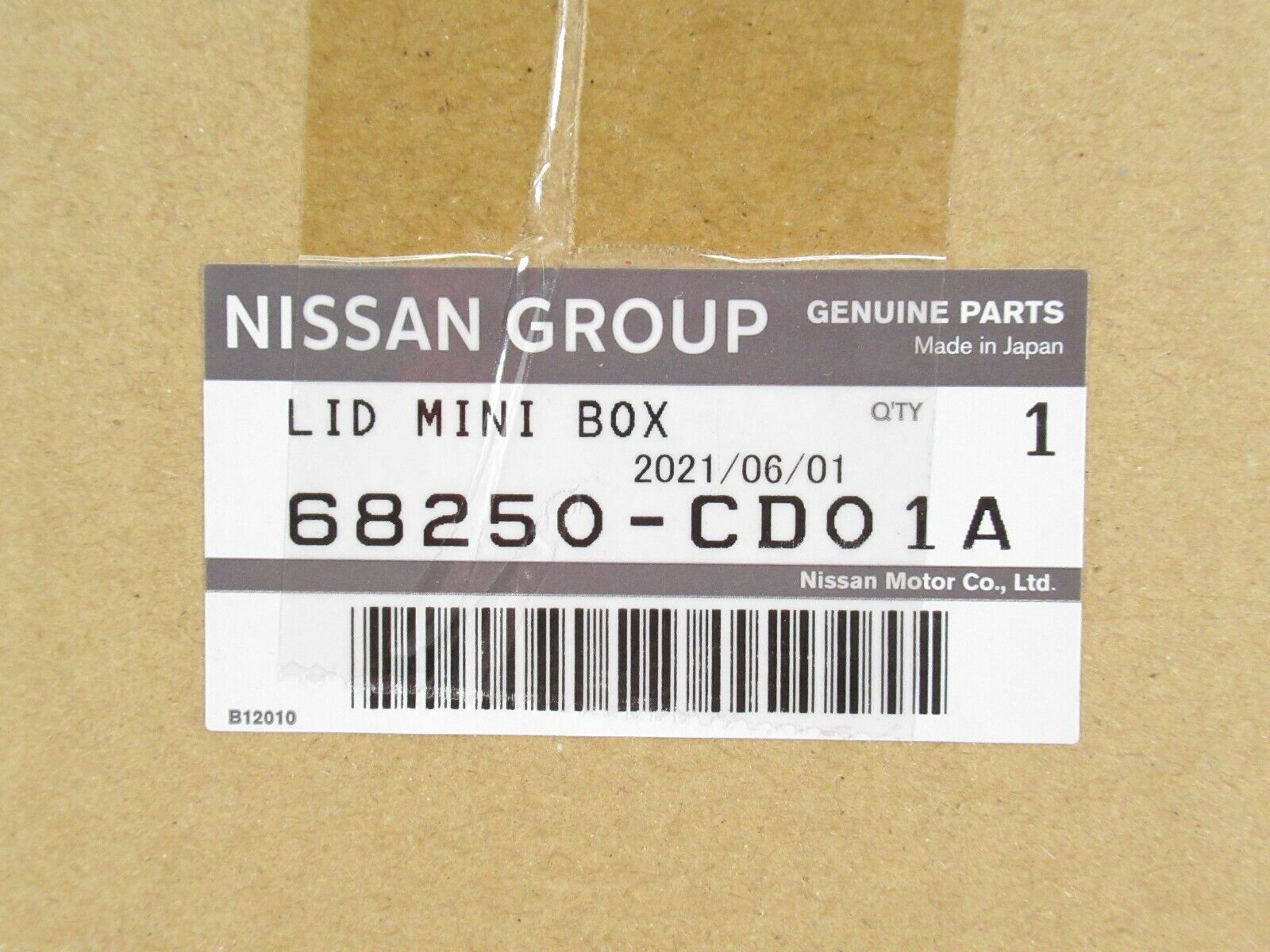 Genuine OEM Nissan 68250-CD01A Center Dash Navigation Compartment Lid 350Z 03-04