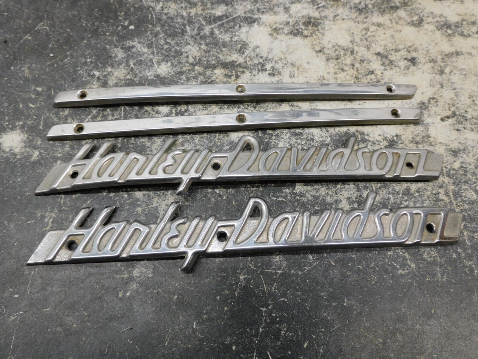 1951-53 Harley Panhead NOS OEM Gas Tank Badges #4   2463