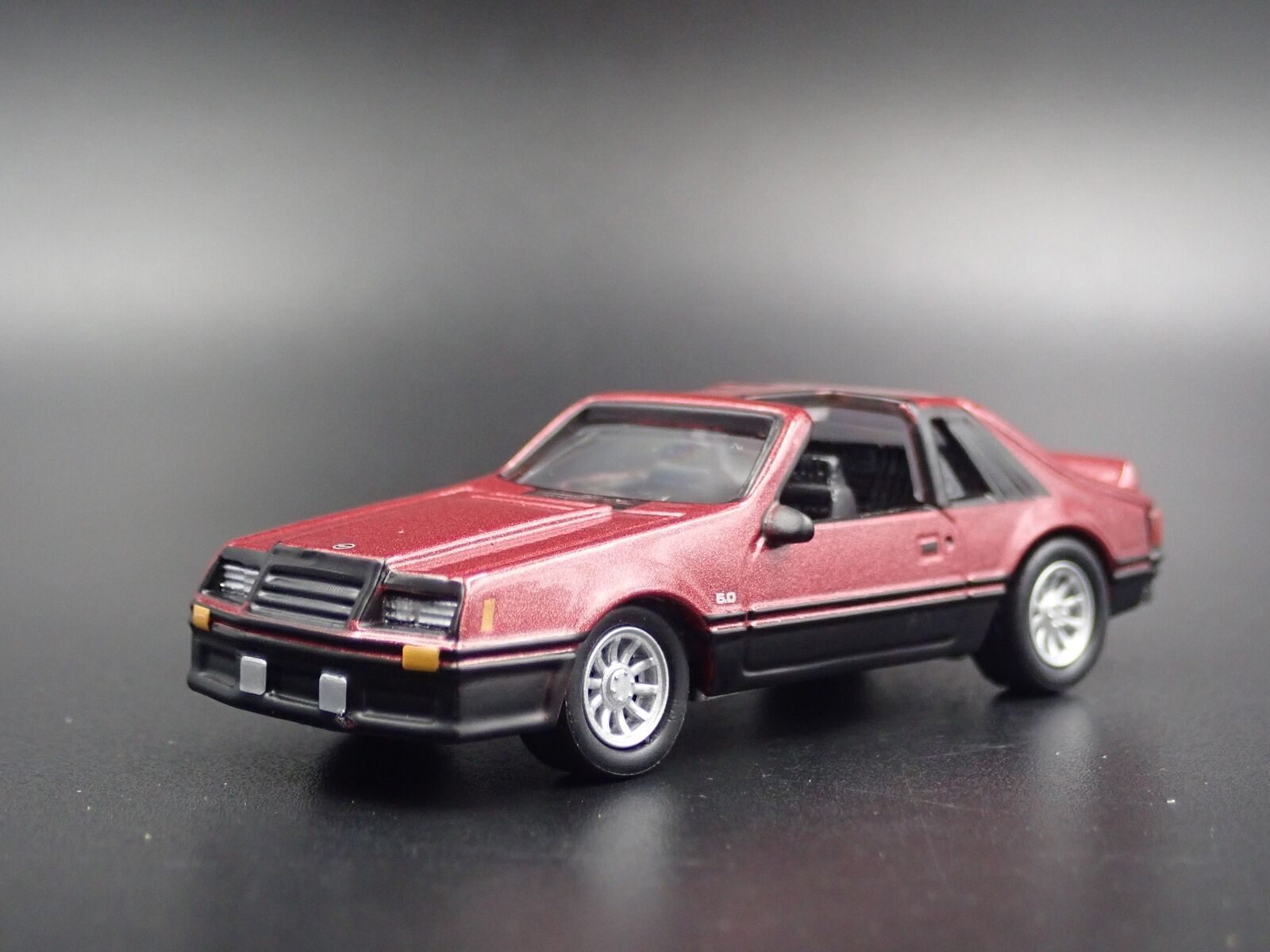 1982 82 FORD MUSTANG GT 5.0 FOX BODY 1:64 SCALE COLLECTIBLE DIECAST MODEL CAR