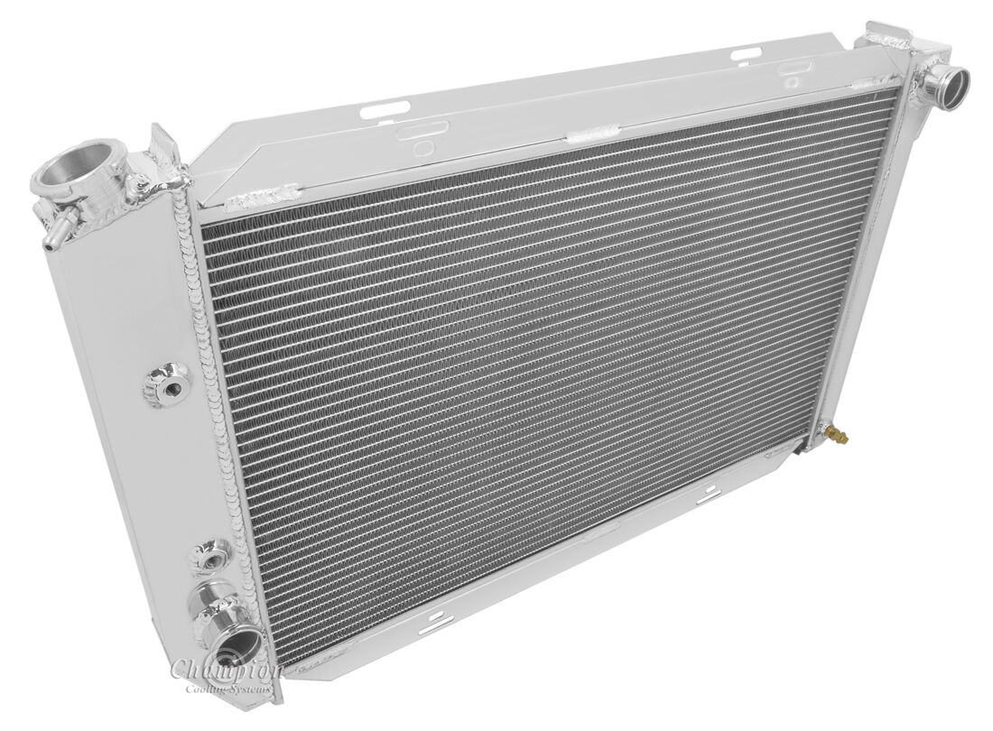 For 1971 1972 1973 Ford Mustang, Champion Racing 3 Row Aluminum Radiator 