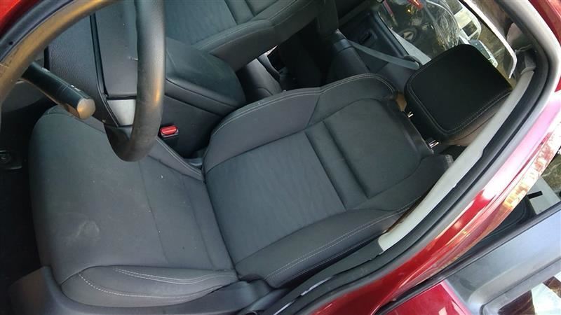FRONTIER  2022 Front Seat 1238023