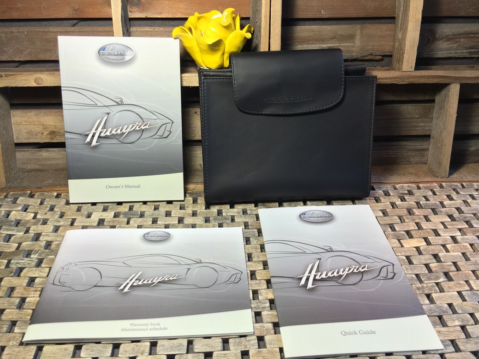 PAGANI HUAYRA OWNERS MANUAL **EXTREMELY RARE** + QUICK GUIDE ((BUY OeM))
