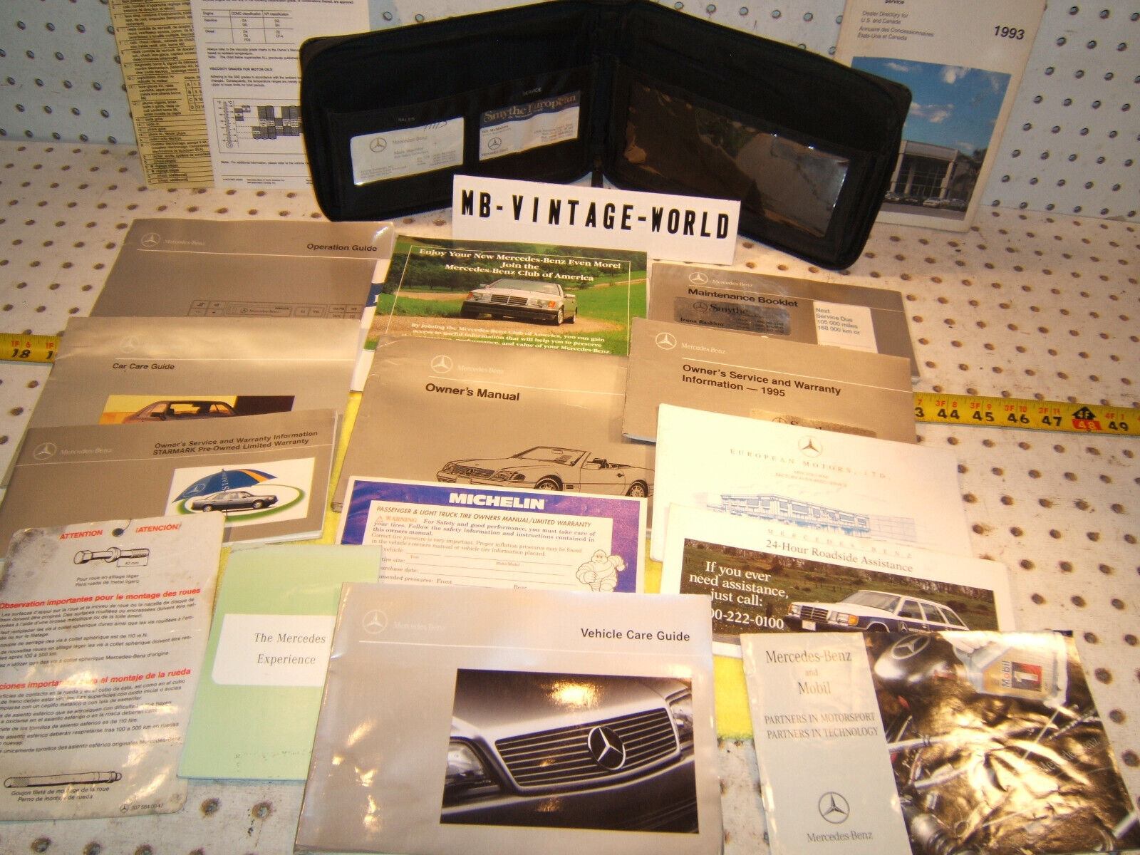 Mercedes 1995 R129 SL500 SL600 Owner\'s Manuals 1 set of 17 & Leather OEM 1 Case
