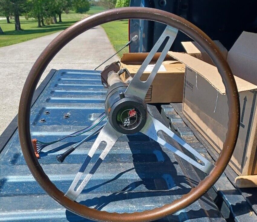 1968 Corvette Steering Column ￼(tele) Complete With Wood grain Steering Wheel