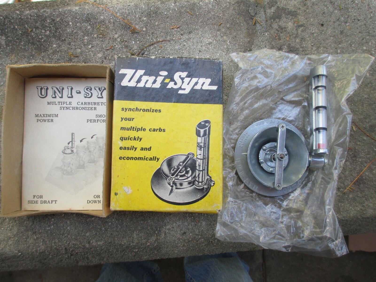 Uni-Syn Model A Multiple Carburetor Synchronizer Original Box from Vilem B. Haan