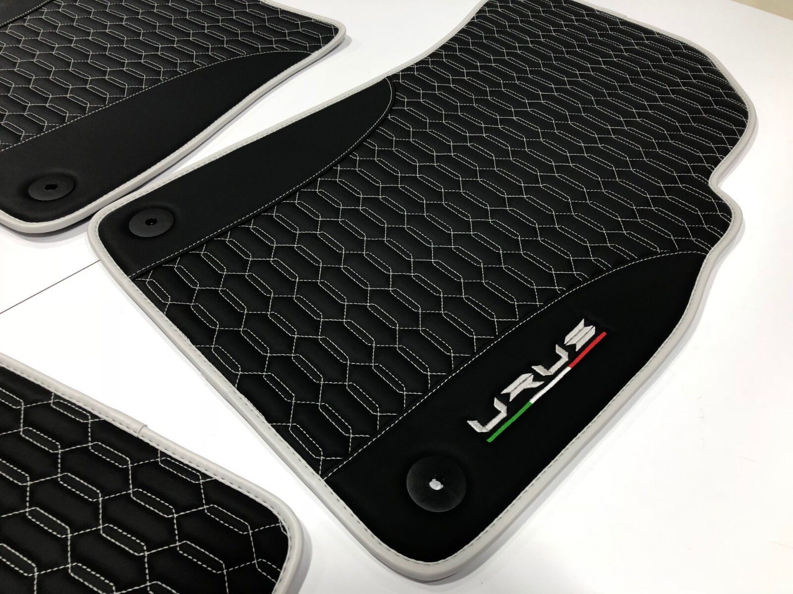Lamborghini Urus 2018-2022 custom leather floor mats
