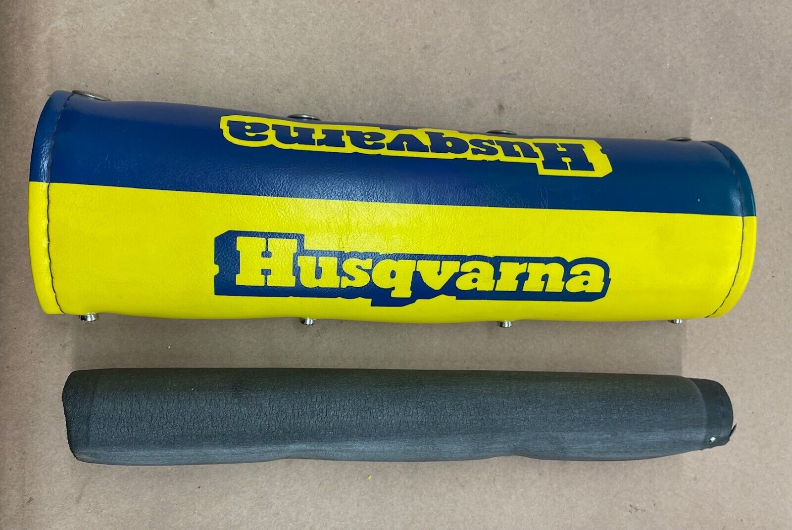 VTG NOS 80s Husqvarna Husky Handlebar Crossbar Cross Bar Pad Blue Yellow AHRMA