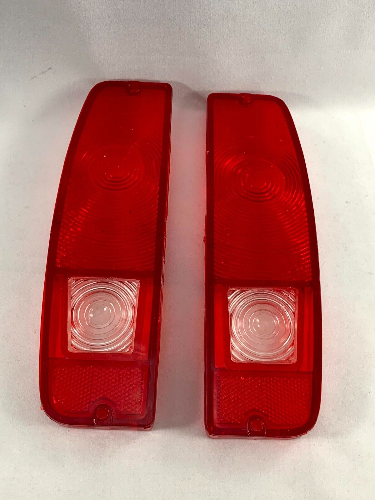 1967-72 FORD F100 F250 & 67-77 BRONCO TAIL LIGHT LENS Pair Red NEW