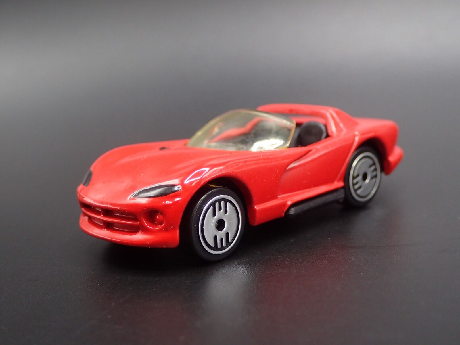 1992-1996 DODGE VIPER RT/10 1:64 SCALE COLLECTIBLE DIORAMA DIECAST relisted