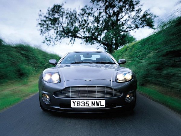 2002 Aston Martin V12 Vanquish