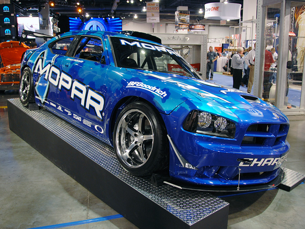2007 Dodge Mopar Charger SRT8
