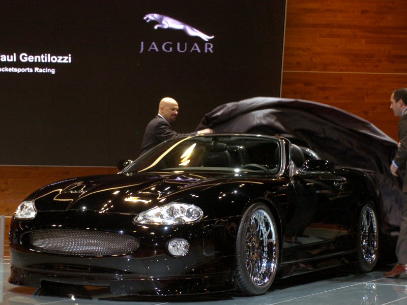 2004 Jaguar XKR-RS Concept