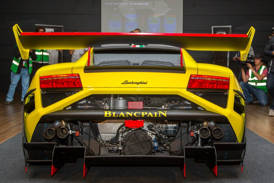 2013 Lamborghini Gallardo LP570-4 Super Trofeo Race Car