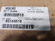 Brand new. Genuine OEM injectors Volvo D13  2015-16 kit 85144518 picture