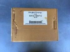 OEM NEW 1989-1992 FORD RANGER RIGHT HEADLAMP E9TZ 13007 C picture