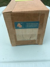 NOS 1970-73 CHALLENGER BARRACUDA 72-73 CHARGER ROAD RUNNER HEATER CONTROL VALVE picture