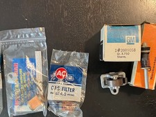 GM Rochester Quadra Jet Parts picture