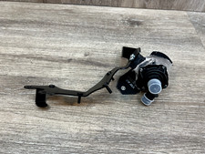2018-2023 Volkswagen Atlas Engine Auxiliary Water Pump ASSY OEM Part# 3QF965567 picture